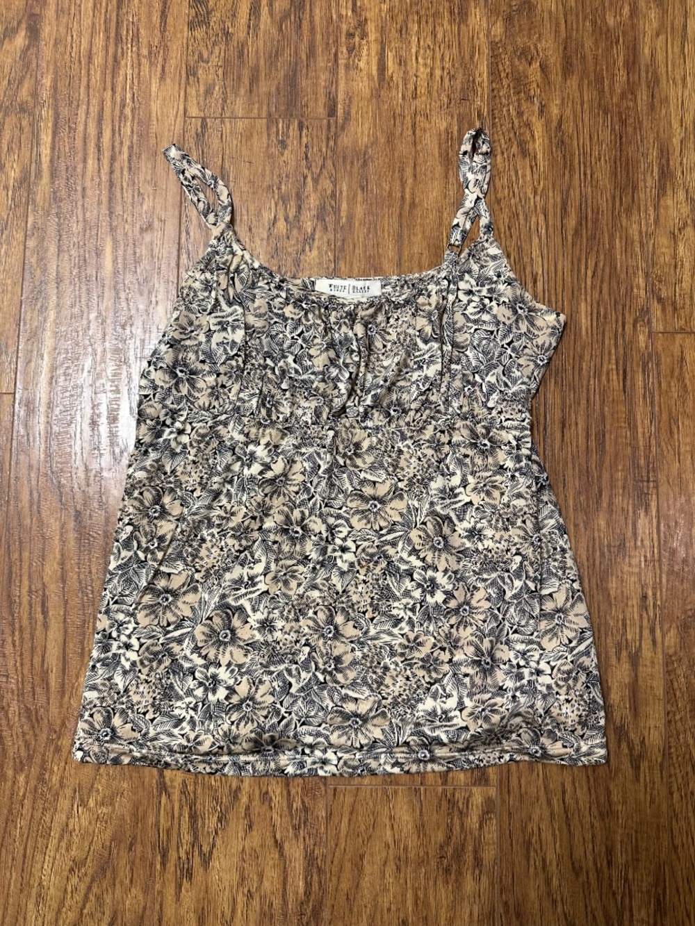 White House|Black Market Silk Blend Tank Top Lined Cream/Black Floral Size Small